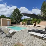 Pet Friendly In Semesterbostad Saint-Michel-d'Euzet