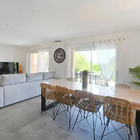 Awesome In * Saint-Michel-d'Euzet